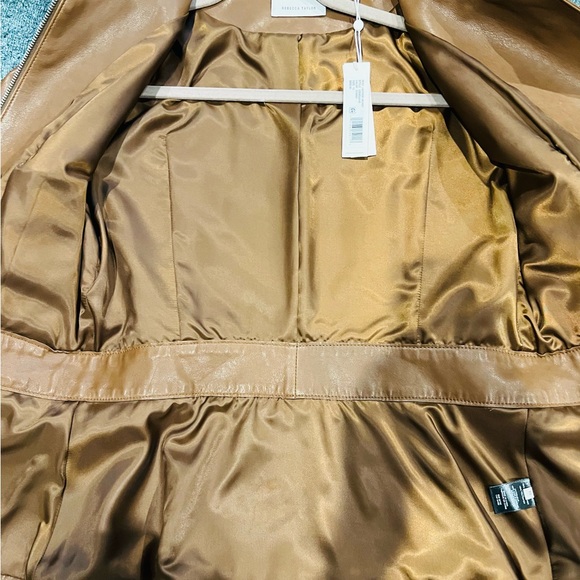 This jacket is beautiful & it’s a slim fit! - Picture 5 of 5